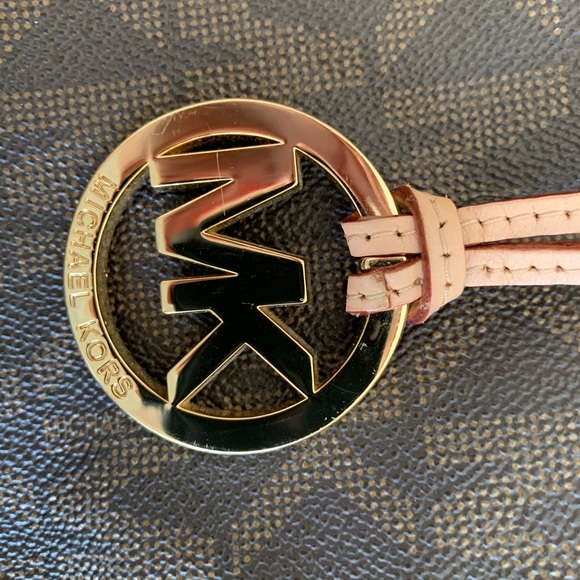 Michael Kors Signature Logo Jet Set Tote Purse - Picture 3 of 8